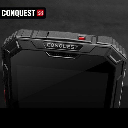 Телефон conquest s8 не включается